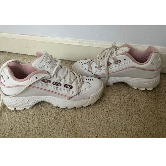 Reebok tennis shoes - Picture 1 of 3